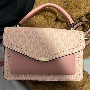 Micheal Kors Crossbody